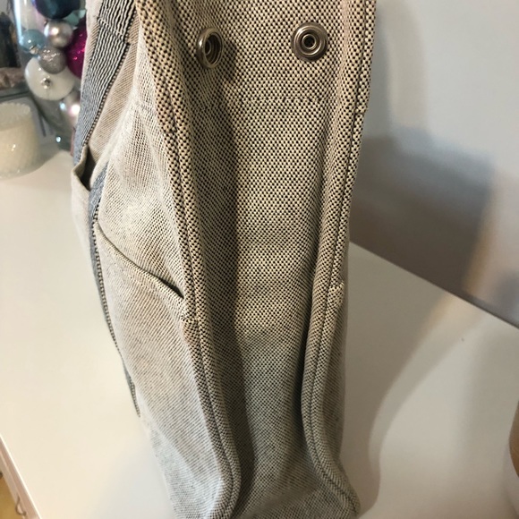 Authentic HERMES TOTE - Picture 8 of 15